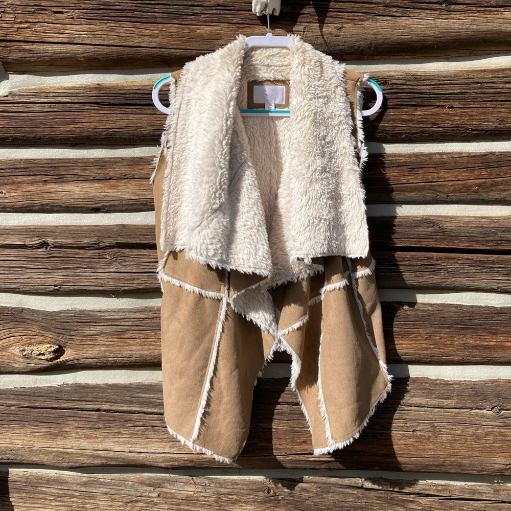 Tan/ Beige Sherpa Lined Vest
